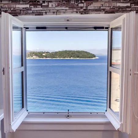 Lighthouse Apartamento Corfu (city)