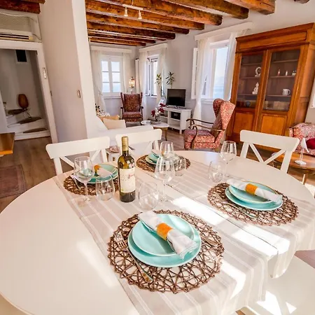 Lighthouse Apartment
